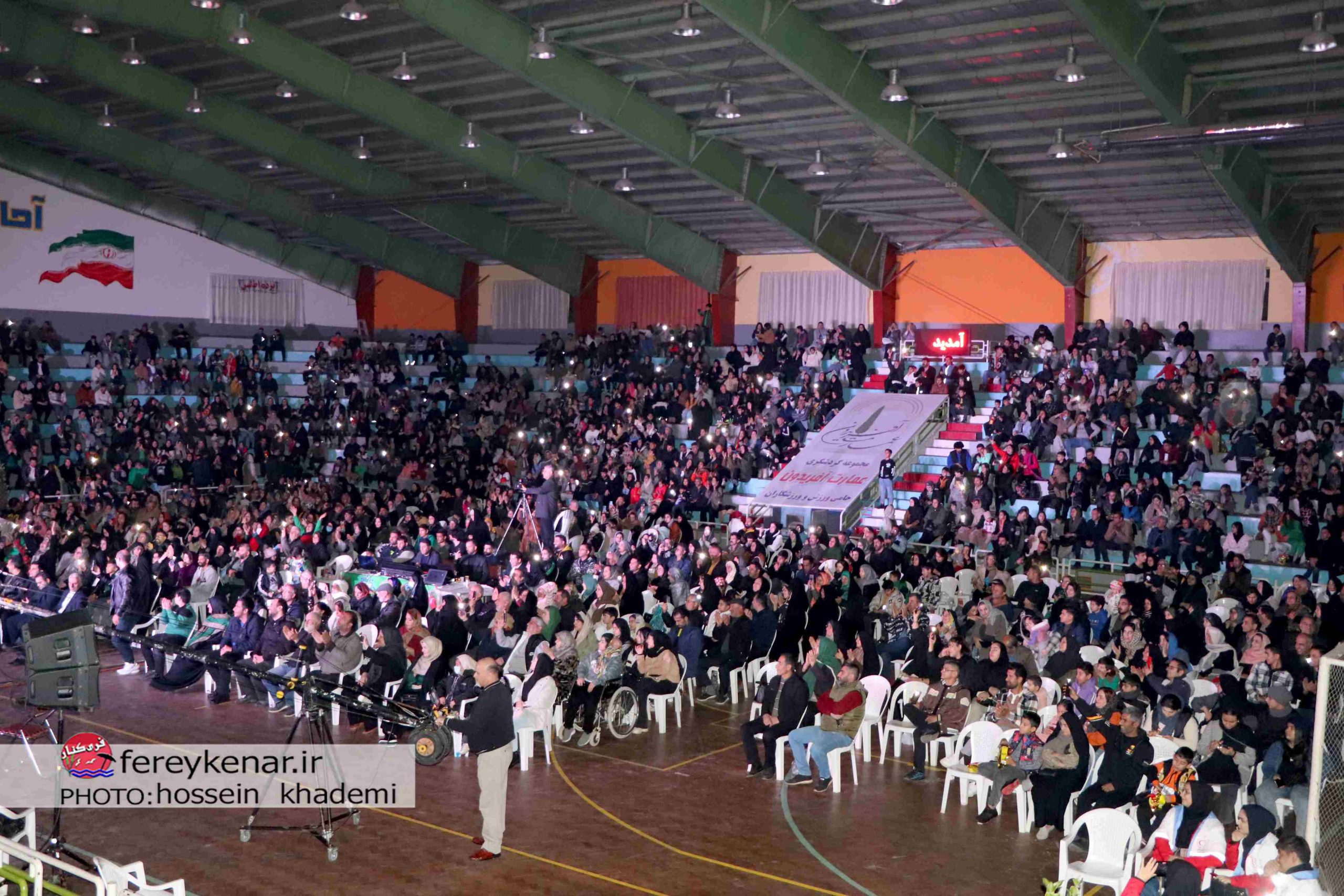 جشن بزرگ یلدا شو در فریدونکنار جشن بزرگ یلدا شو در فریدونکنار